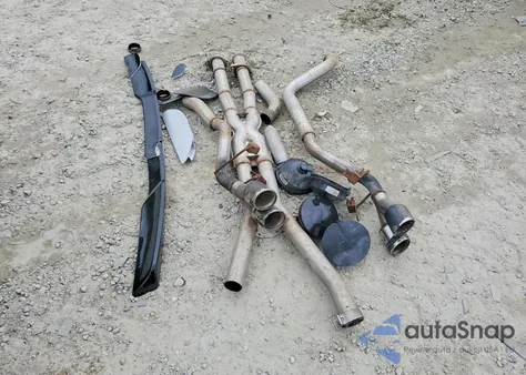 2005 Chevrolet Corvette z USA, uszkodzony, nr VIN 1G1YY34UX55131806